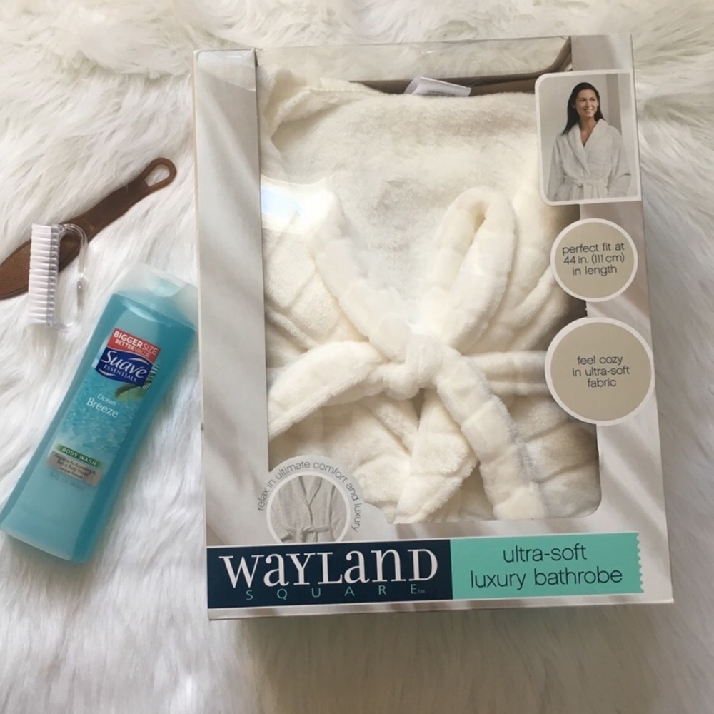 Ultra Soft Luxury Bathrobe